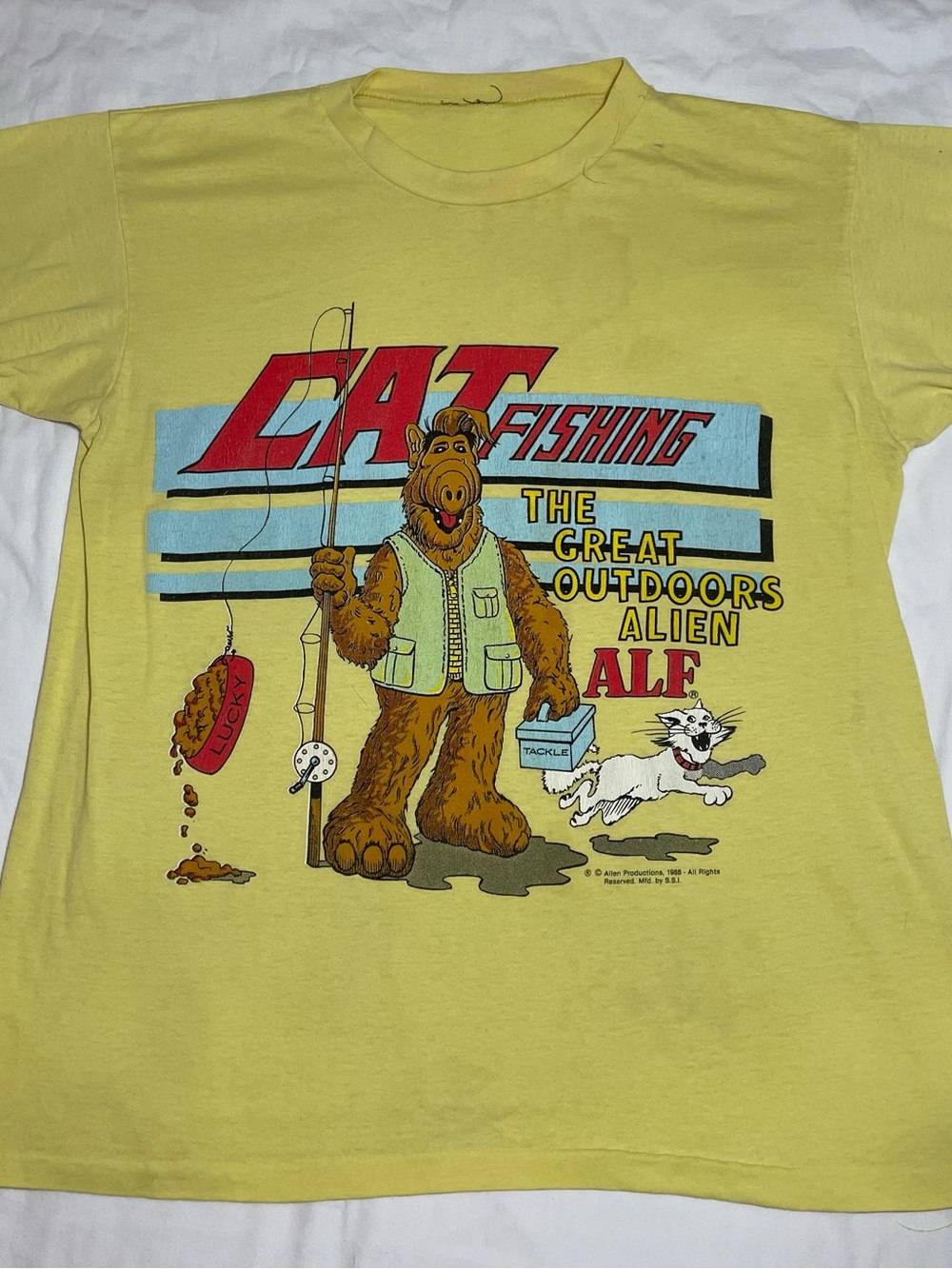 Vintage Alf Cat Fishing The Great Outdoors Alien  T Shirt 1988 - No Tag - Med?